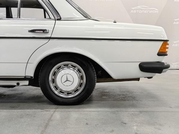 Mercedes-Benz W123 с пробегом 1979 года, цена 1 280 000 рублей, 313000 км, седан, Автокод Объявления