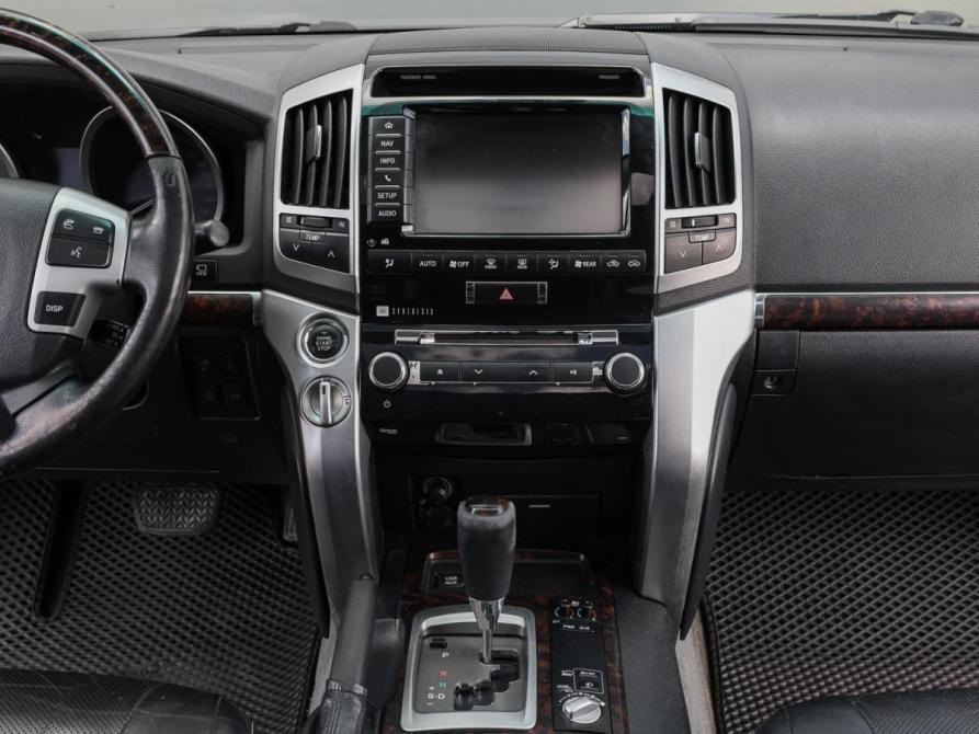 Toyota Land Cruiser 200 Series Рестайлинг 1 Москва  - изображение 15