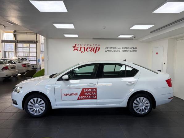 Skoda Octavia III (A7) Рестайлинг с пробегом 2019 года, цена 1 828 000 рублей, 61080 км, лифтбек, Автокод Объявления