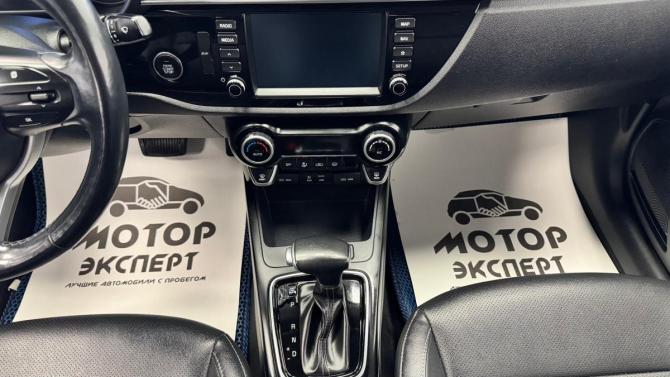 Kia Rio IV с пробегом 2018 года, цена 1 440 000 рублей, 88988 км, седан, Автокод Объявления