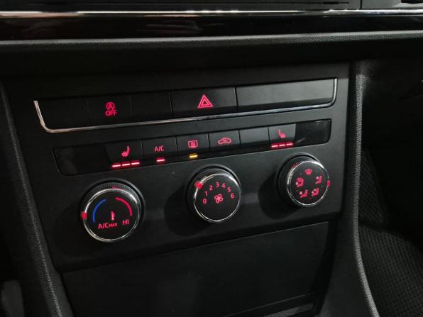 SEAT Leon III с пробегом 2013 года, цена 870 000 рублей, 197668 км, хэтчбек, Автокод Объявления