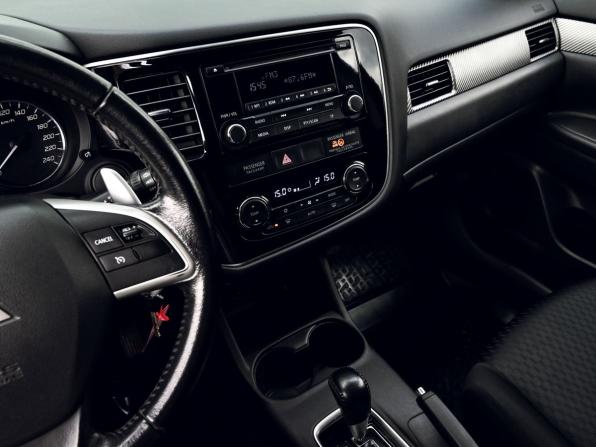 Mitsubishi Outlander III с пробегом 2013 года, цена 1 599 000 рублей, 83446 км, внедорожник, Автокод Объявления