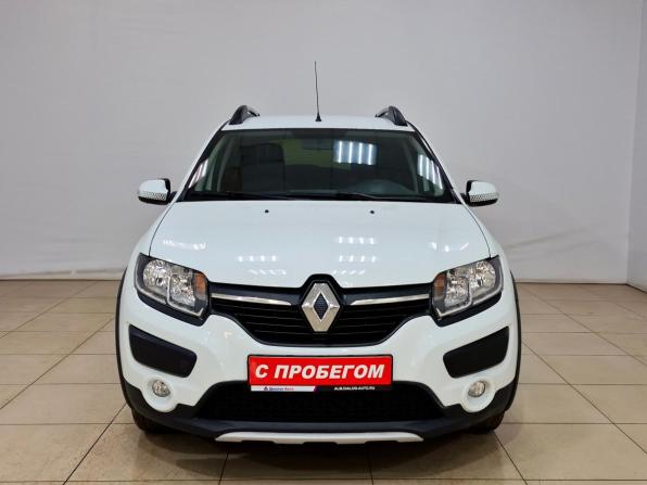 Renault Sandero II с пробегом 2018 года, цена 1 080 000 рублей, 120437 км, хэтчбек, Автокод Объявления