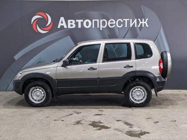 Chevrolet Niva I Рестайлинг с пробегом 2019 года, цена 720 000 рублей, 83000 км, внедорожник, Автокод Объявления