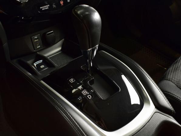 Nissan Qashqai II с пробегом 2016 года, цена 1 715 995 рублей, 163027 км, внедорожник, Автокод Объявления
