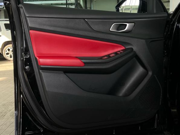Changan UNI-S I с пробегом 2024 года, цена 2 370 000 рублей, 32333 км, внедорожник, Автокод Объявления