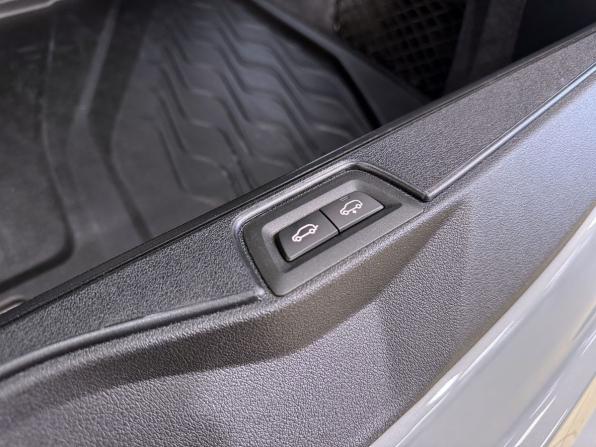 BMW X5 IV (G05/G18) Рестайлинг с пробегом 2024 года, цена 13 600 000 рублей, 2306 км, внедорожник, Автокод Объявления