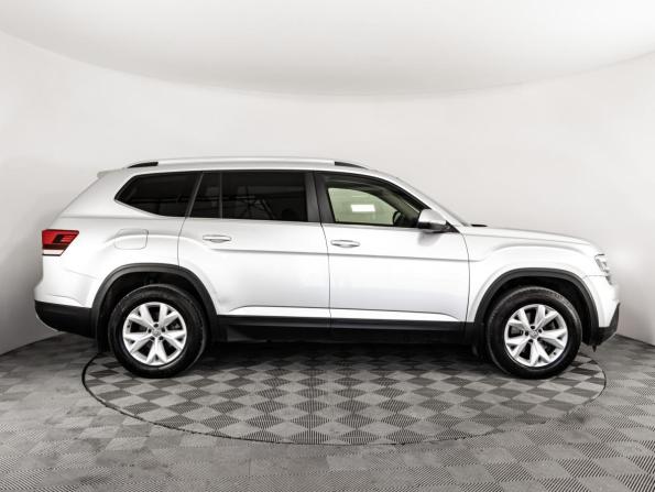 Volkswagen Teramont I с пробегом 2018 года, цена 2 499 000 рублей, 236844 км, внедорожник, Автокод Объявления