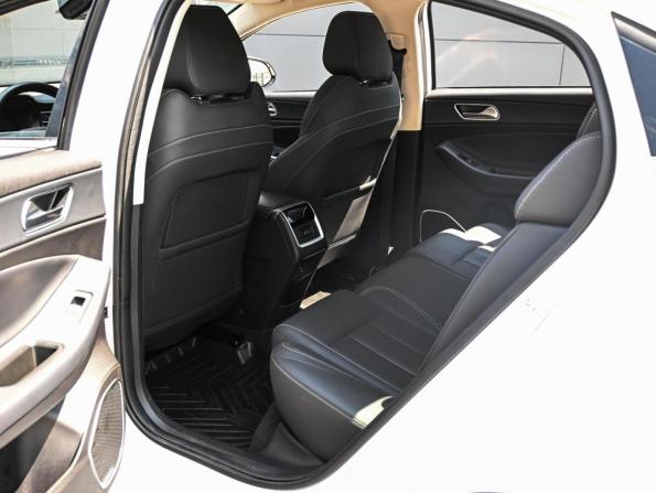Omoda S5 с пробегом 2023 года, цена 1 549 000 рублей, 62931 км, седан, Автокод Объявления