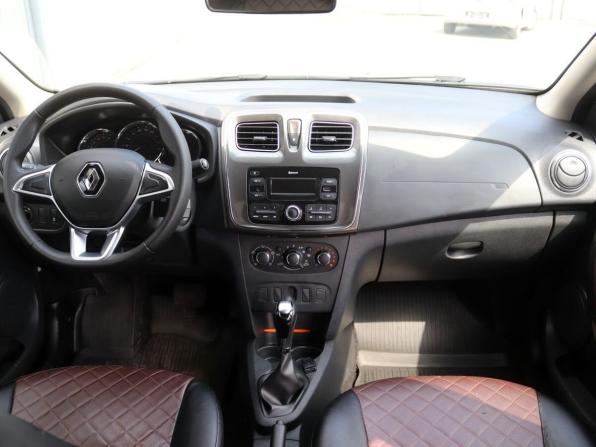 Renault Logan II Рестайлинг с пробегом 2019 года, цена 1 109 000 рублей, 120000 км, седан, Автокод Объявления