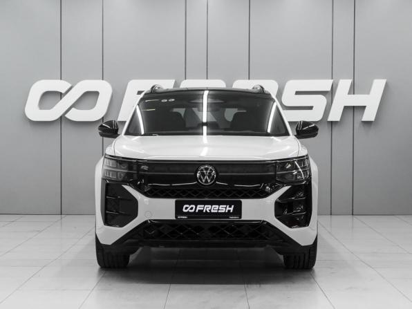 Volkswagen Teramont II (China Market) с пробегом 2026 года, цена 6 430 000 рублей, 52 км, внедорожник, Автокод Объявления