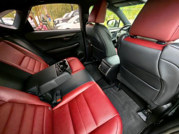 Lexus NX I с пробегом 2016 года, цена 2 849 000 рублей, 165000 км, внедорожник, Автокод Объявления