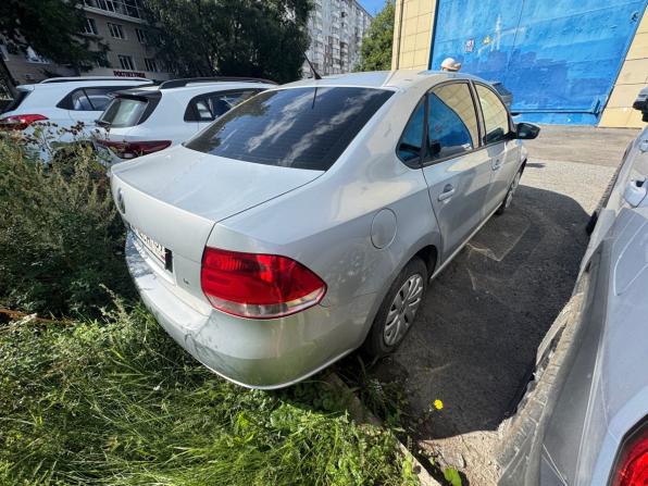 Volkswagen Polo V Рестайлинг с пробегом 2015 года, цена 927 000 рублей, 112000 км, седан, Автокод Объявления