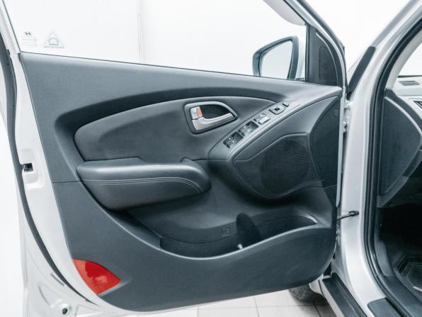 Hyundai ix35 I с пробегом 2010 года, цена 1 290 000 рублей, 196938 км, внедорожник, Автокод Объявления