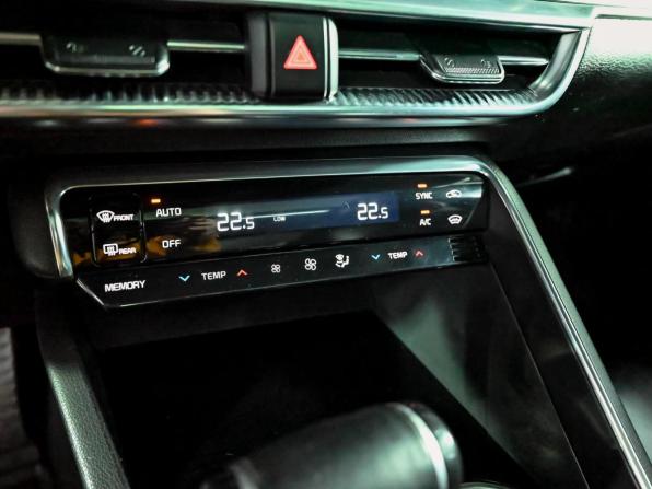 Kia K5 III с пробегом 2021 года, цена 2 490 000 рублей, 137559 км, седан, Автокод Объявления