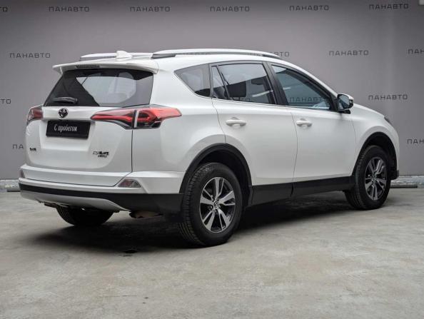 Toyota RAV4 IV (XA40) Рестайлинг с пробегом 2018 года, цена 2 697 000 рублей, 122673 км, внедорожник, Автокод Объявления