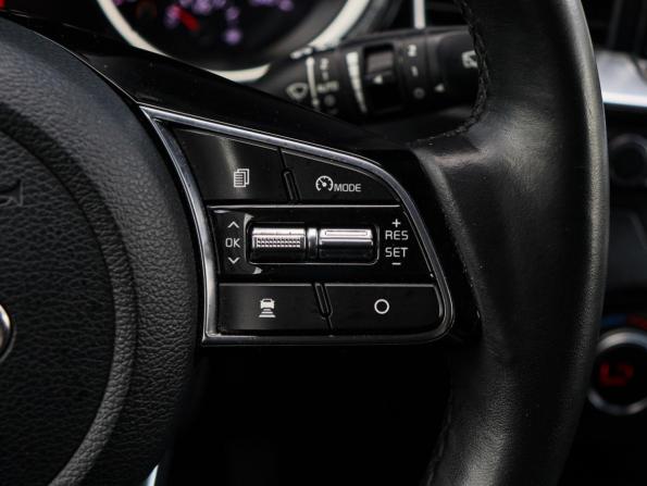 Kia Ceed III с пробегом 2019 года, цена 2 000 000 рублей, 89650 км, универсал, Автокод Объявления