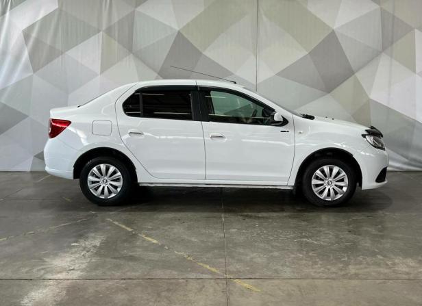 Renault Logan II с пробегом 2018 года, цена 960 000 рублей, 48928 км, седан, Автокод Объявления