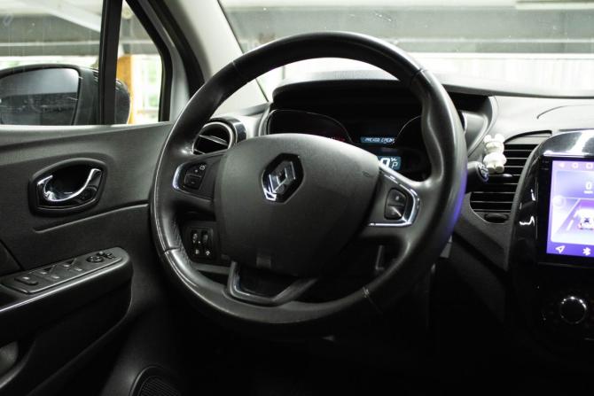 Renault Kaptur I с пробегом 2019 года, цена 1 269 000 рублей, 125689 км, внедорожник, Автокод Объявления