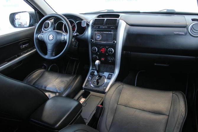 Suzuki Grand Vitara II Рестайлинг с пробегом 2008 года, цена 995 000 рублей, 207000 км, внедорожник, Автокод Объявления