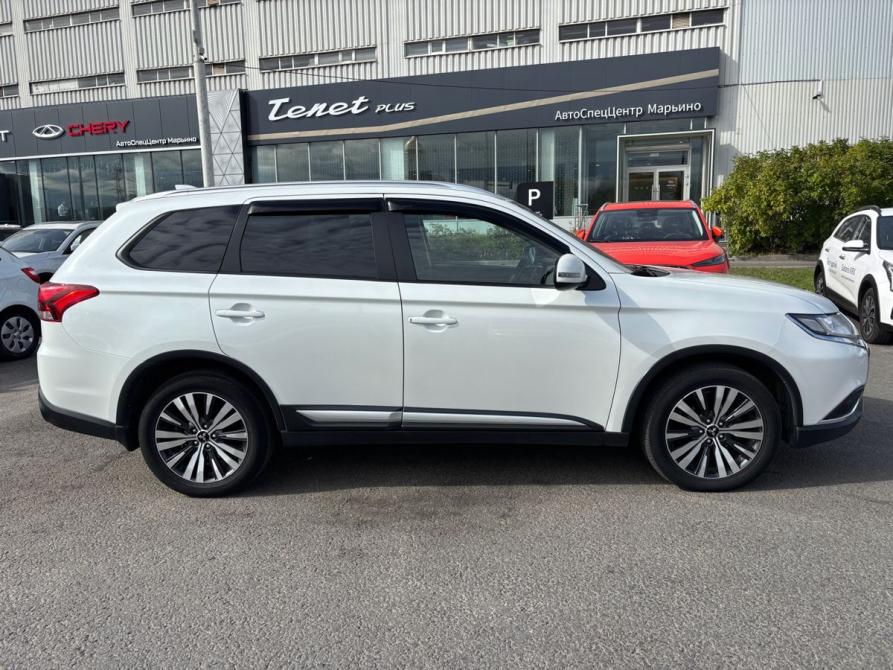 Mitsubishi Outlander III Рестайлинг 3 Москва  - изображение 5
