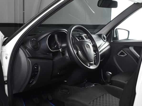 Lada (ВАЗ) Granta I Рестайлинг с пробегом 2021 года, цена 679 995 рублей, 51432 км, седан, Автокод Объявления