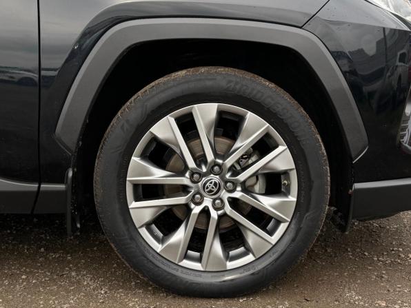 Toyota RAV4 V (XA50) с пробегом 2021 года, цена 2 990 000 рублей, 160050 км, внедорожник, Автокод Объявления
