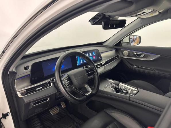 Chery Tiggo 8 Pro Max I Рестайлинг с пробегом 2024 года, цена 2 522 000 рублей, 37155 км, внедорожник, Автокод Объявления