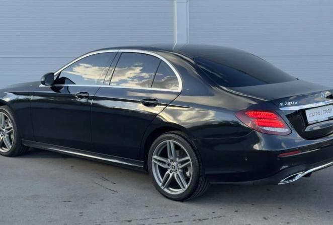 Mercedes-Benz E-Класс V (W213 S213 C238) с пробегом 2019 года, цена 2 790 000 рублей, 199057 км, седан, Автокод Объявления