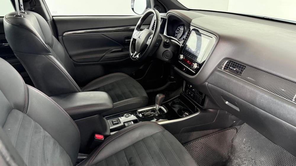 Mitsubishi Outlander III Рестайлинг 3 Санкт-Петербург  - изображение 10