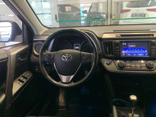 Toyota RAV4 IV (XA40) Рестайлинг с пробегом 2019 года, цена 2 760 500 рублей, 150098 км, внедорожник, Автокод Объявления