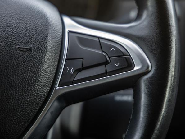 Renault Arkana I с пробегом 2019 года, цена 1 498 000 рублей, 136721 км, внедорожник, Автокод Объявления