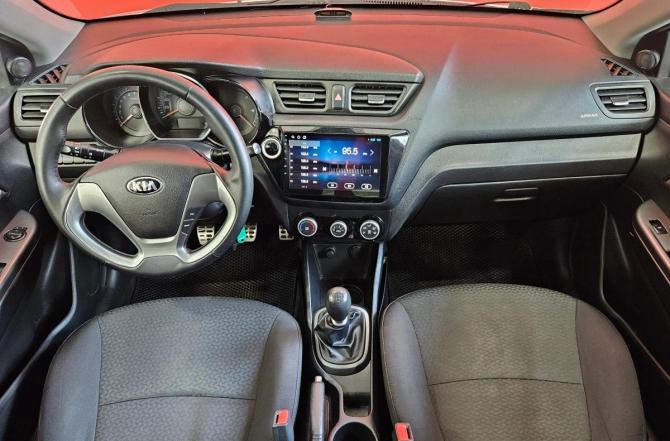 Kia Rio III Рестайлинг с пробегом 2017 года, цена 819 000 рублей, 89419 км, седан, Автокод Объявления