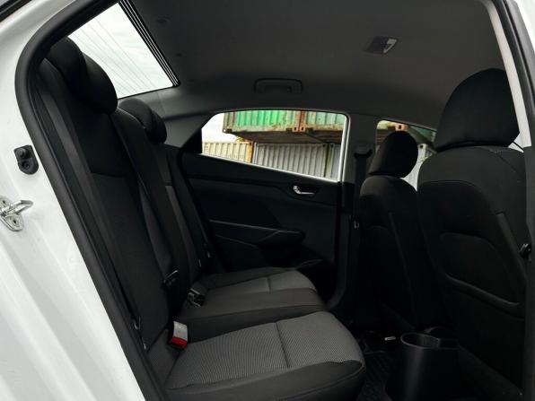 Hyundai Solaris II с пробегом 2019 года, цена 1 372 700 рублей, 128326 км, седан, Автокод Объявления