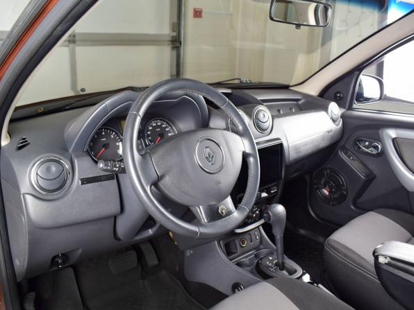 Renault Duster I с пробегом 2012 года, цена 989 995 рублей, 174503 км, внедорожник, Автокод Объявления