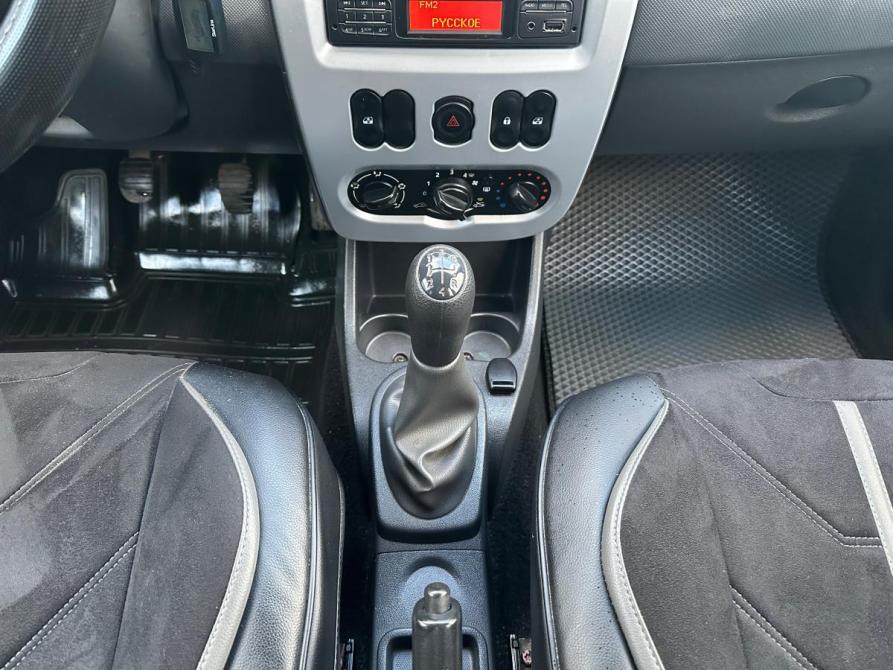Renault Logan I Рестайлинг Екатеринбург  - изображение 11