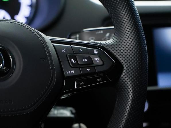 Skoda Octavia III (A7) Рестайлинг с пробегом 2020 года, цена 2 080 977 рублей, 73352 км, лифтбек, Автокод Объявления