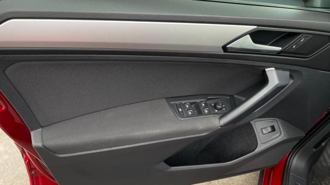 Volkswagen Tiguan II с пробегом 2020 года, цена 2 540 000 рублей, 104200 км, внедорожник, Автокод Объявления