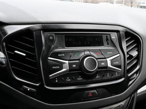 Lada (ВАЗ) Vesta I с пробегом 2019 года, цена 840 000 рублей, 118210 км, седан, Автокод Объявления