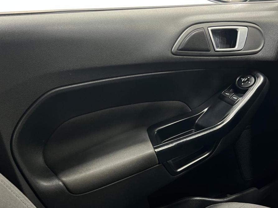 Ford Fiesta Mk6 Рестайлинг Кемерово  - изображение 16