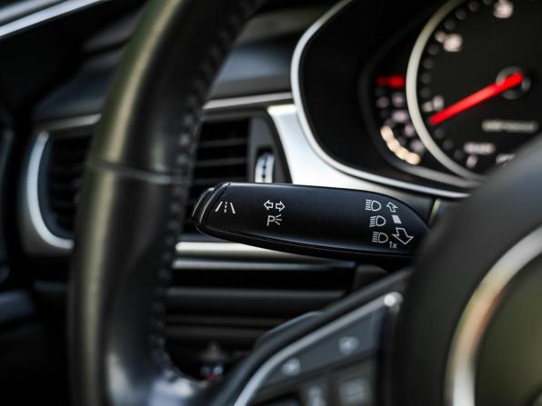 Audi A6 allroad III (C7) Рестайлинг с пробегом 2018 года, цена 3 588 000 рублей, 173416 км, универсал, Автокод Объявления