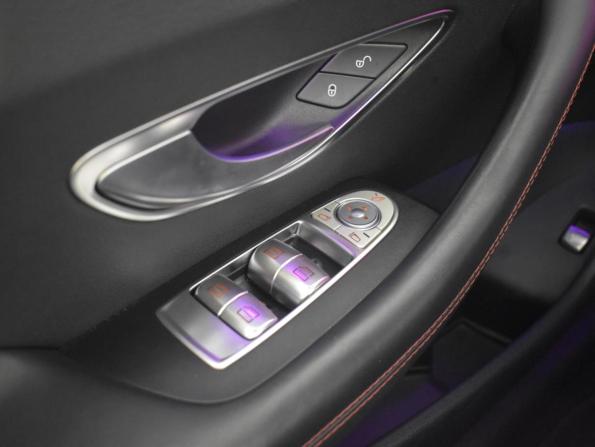 Mercedes-Benz E-Класс AMG V (W213) Рестайлинг с пробегом 2021 года, цена 5 719 900 рублей, 94208 км, купе, Автокод Объявления