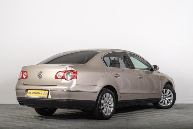 Volkswagen Passat B6 с пробегом 2006 года, цена 739 000 рублей, 181000 км, седан, Автокод Объявления