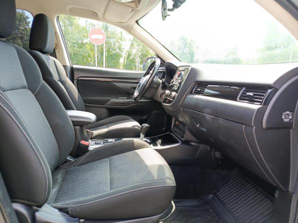 Mitsubishi Outlander III Рестайлинг 3 с пробегом 2020 года, цена 2 340 000 рублей, 133429 км, внедорожник, Автокод Объявления