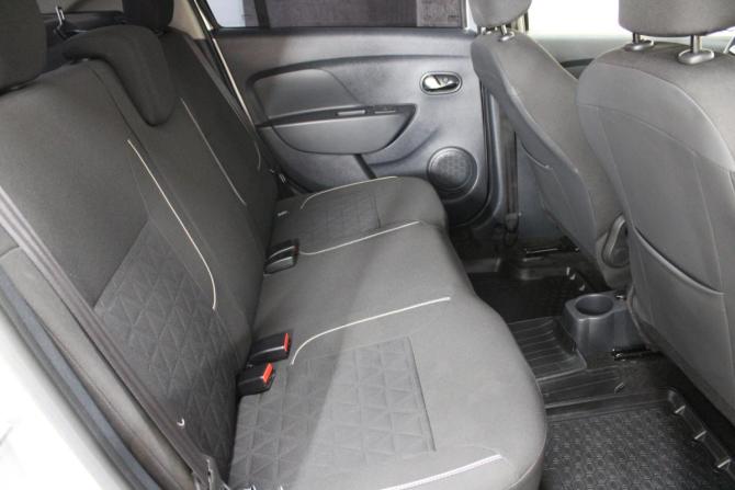 Renault Logan II Рестайлинг с пробегом 2019 года, цена 1 035 000 рублей, 155013 км, седан, Автокод Объявления