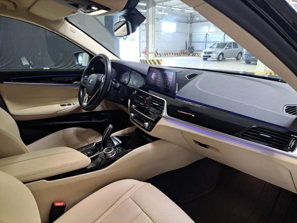 BMW 5 серии VII (G30/G31/G38) Рестайлинг с пробегом 2021 года, цена 4 947 900 рублей, 66032 км, седан, Автокод Объявления