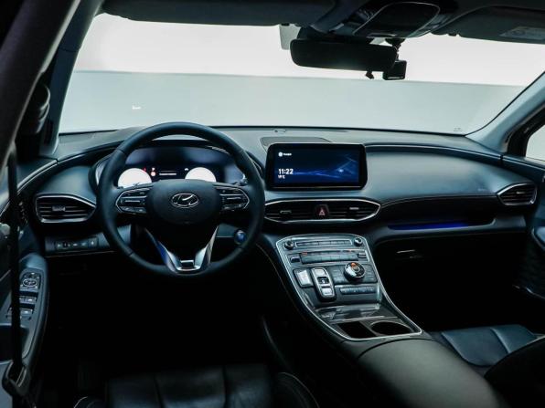 Hyundai Santa Fe IV Рестайлинг с пробегом 2021 года, цена 3 799 777 рублей, 76987 км, внедорожник, Автокод Объявления