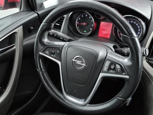 Opel Astra J с пробегом 2010 года, цена 610 000 рублей, 161117 км, хэтчбек, Автокод Объявления