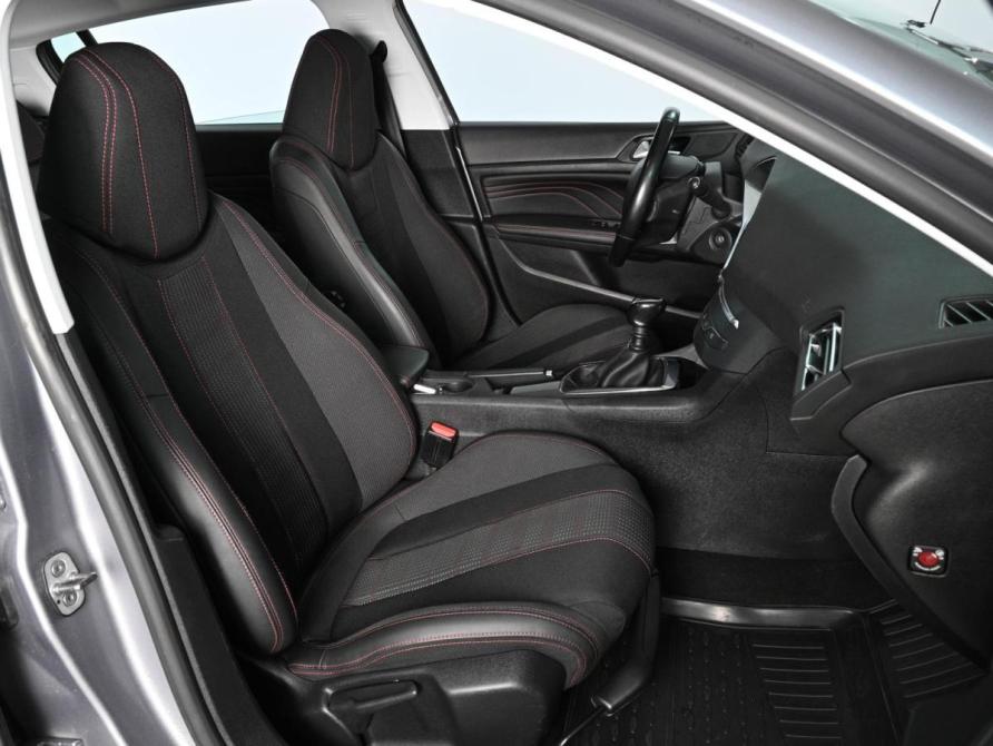 Peugeot 308 II Рестайлинг Ростов-на-Дону  - изображение 8