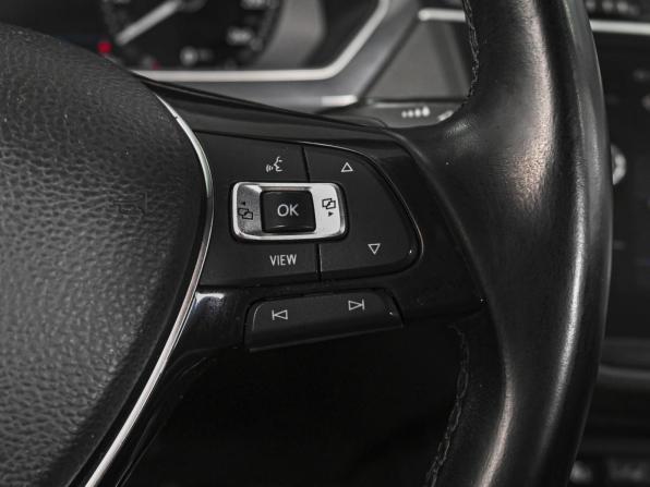 Volkswagen Tiguan II с пробегом 2018 года, цена 2 199 849 рублей, 230920 км, внедорожник, Автокод Объявления
